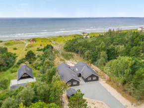 Holiday Home Jorn - 75m from the sea by Interhome, Humble